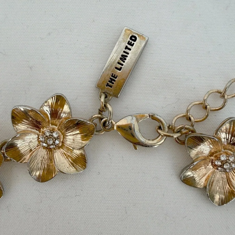 The Limited Gold Tone Floral Rhinestone Statement Collar Necklace Chic‎ 103-86